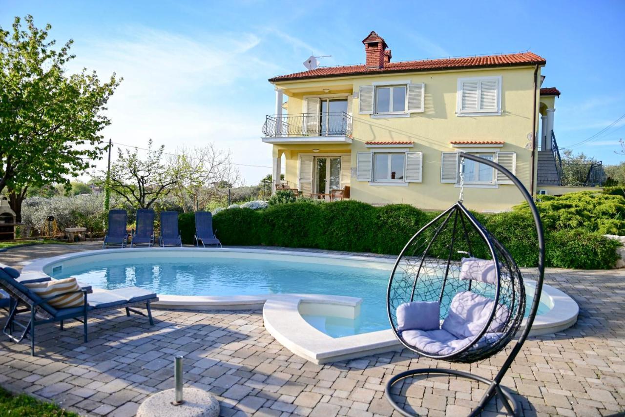 Apartment Laetitia Каштелир Экстерьер фото